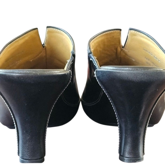 COLE HAAN LIKE NEW Black Soft Leather Heeled Mules Size 8.5 B - Picture 11 of 13
